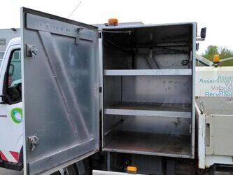 2013-renault-maxity-1444946-46769541