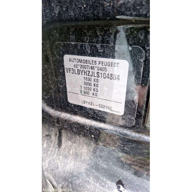 2020 Peugeot 308-46769566