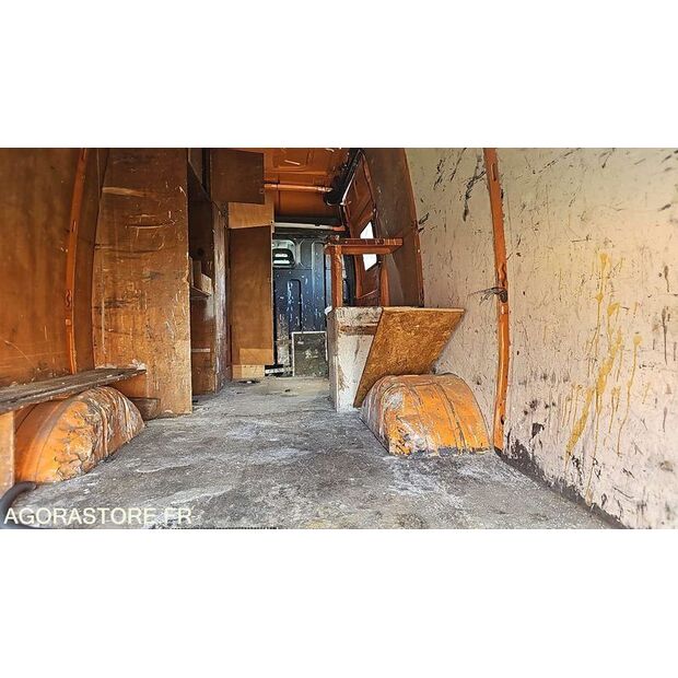 2001 Iveco 50C13-46769617