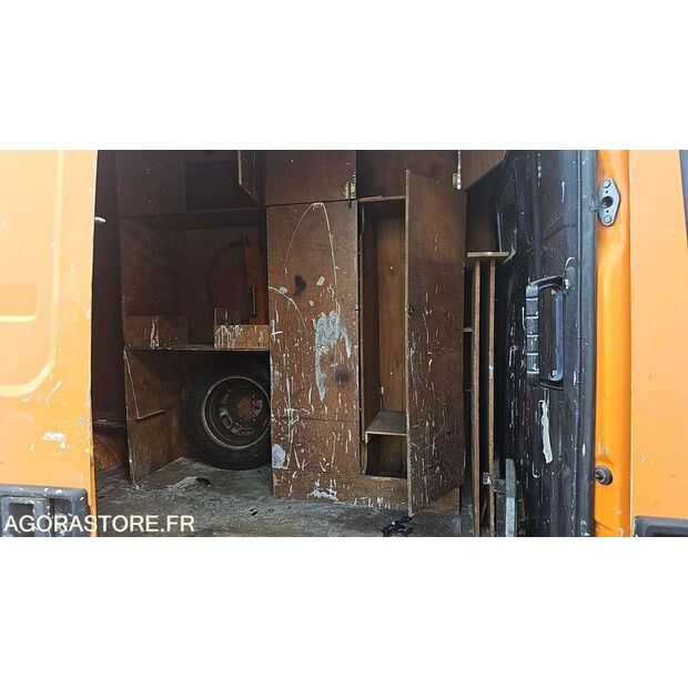 2001 Iveco 50C13-46769631