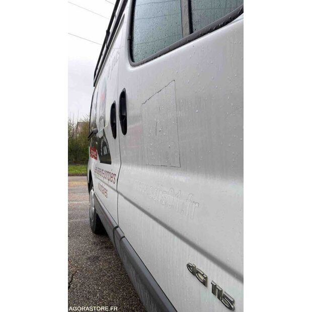 2012 Renault Trafic-46769643