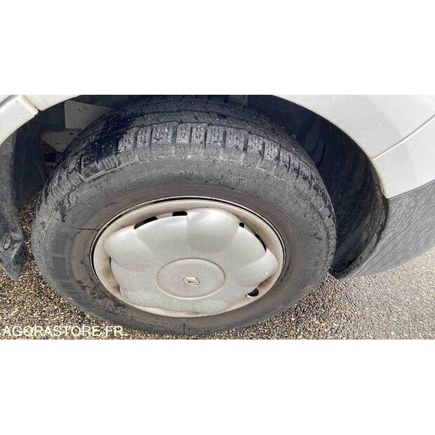 2012 Renault Trafic-46769644