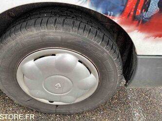 2012-renault-trafic-1444977-46769650