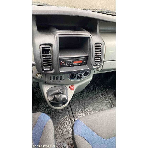 2012 Renault Trafic-46769660