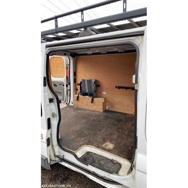 2012 Renault Trafic-46769662