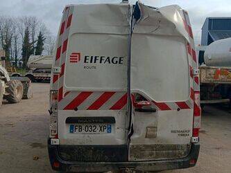 2018-renault-master-1444978-46769672