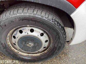 2010-renault-master-1444979-46769689