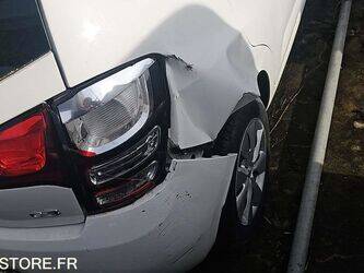 2012-citroen-c3-1445001-46769709