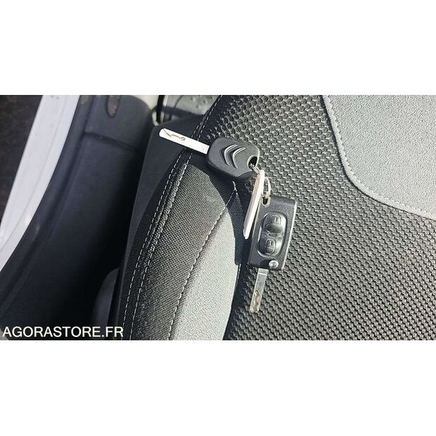 2012 سيتروين C3-46769716