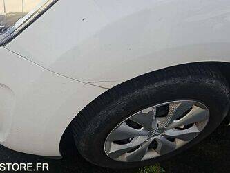 2012-citroen-c3-1445001-46769718