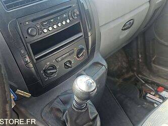 2012-citroen-jumpy-1445004-46769739