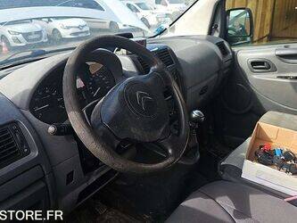 2012-citroen-jumpy-1445004-46769757