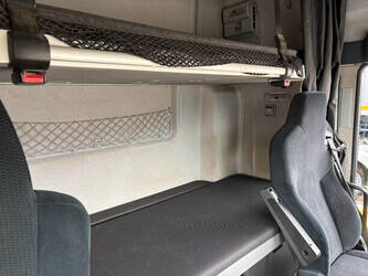 2017-man-tgx-18-460-1444097-46769877