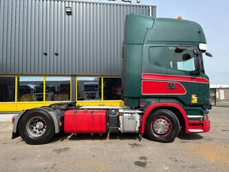 2015-scania-r450-1445079-46769908