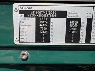 2015-scania-r450-1445079-46769919