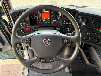 2015-scania-r450-1445079-46769920