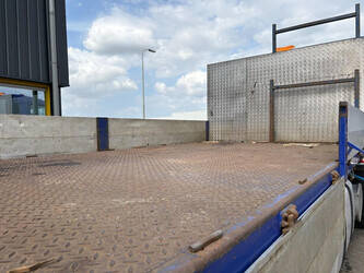 2005-volvo-fm-1445474-46769981