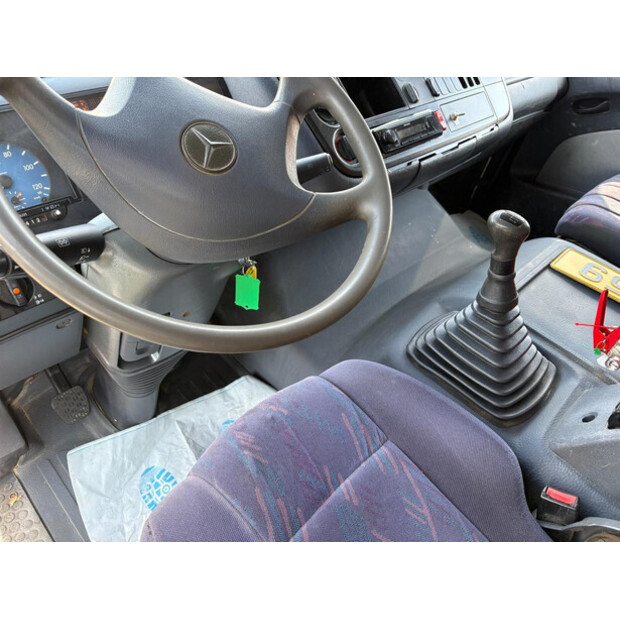 2000 Mercedes-Benz ATEGO 1823-46770000