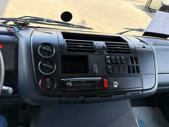 2000-mercedes-benz-atego-1823-1445476-46770031