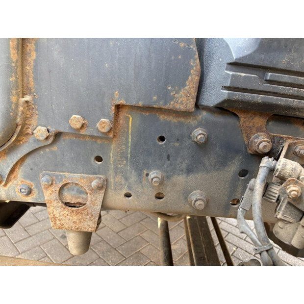 2000 Mercedes-Benz ATEGO 1823-46770042