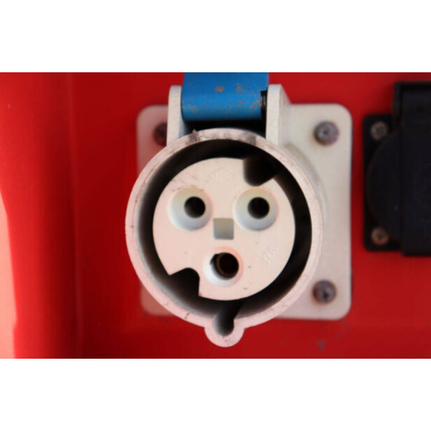 2001 يورو باور S8DE-46770210