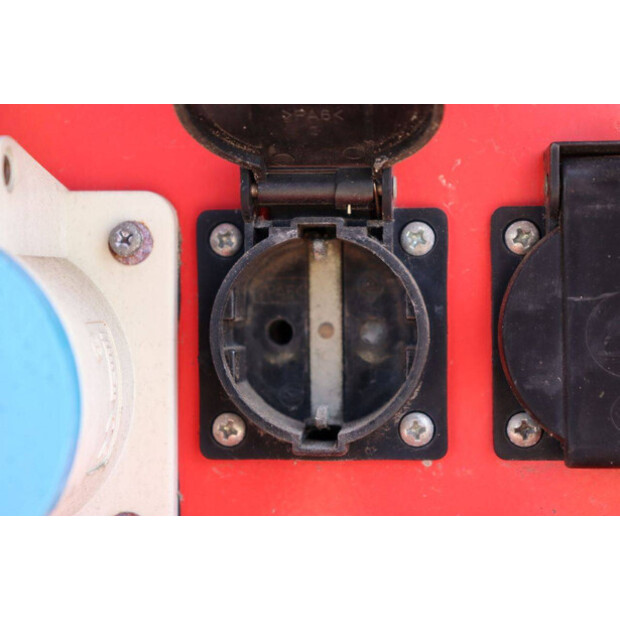 2001 يورو باور S8DE-46770211