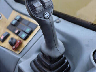 2007-haulotte-htl-4017-1445483-46770289