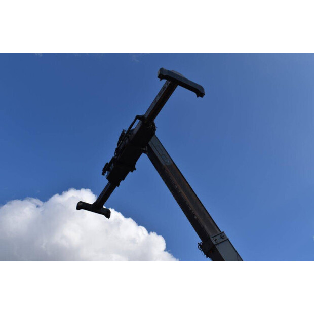 2005 فانتوزي SRP452-46770362