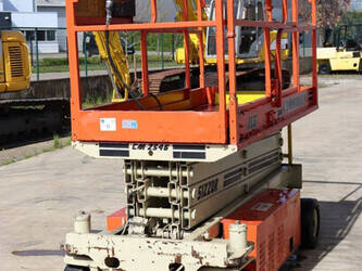 1995-jlg-cm-2546-46770393