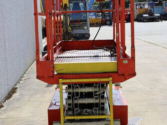 1995-jlg-cm-2546-46770395