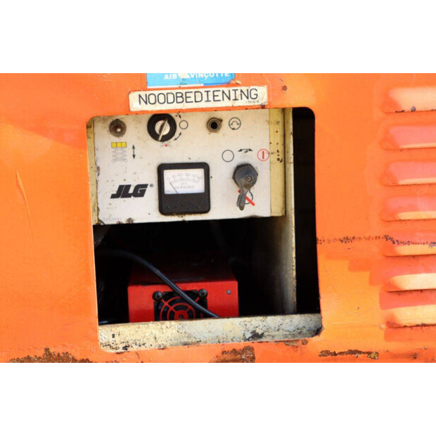 1995 JLG CM-2546-46770400