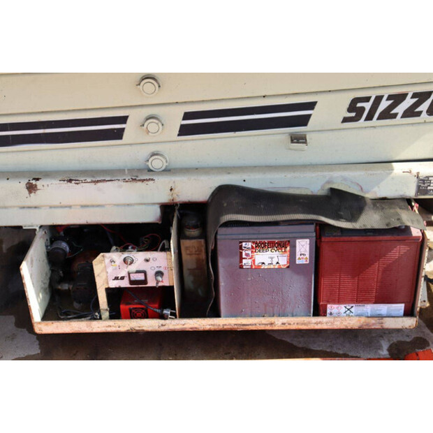 1995 JLG CM-2546-46770411