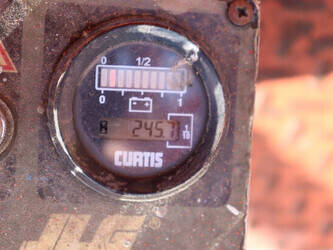 1995-jlg-cm-2546-46770416