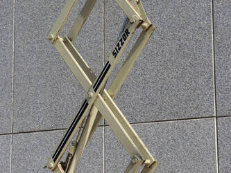 1995-jlg-cm-2546-46770421