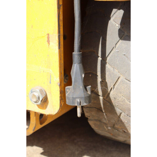 Haulotte COMPACT 8-46770440