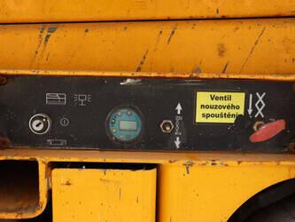 haulotte-compact-8-1445487-46770447