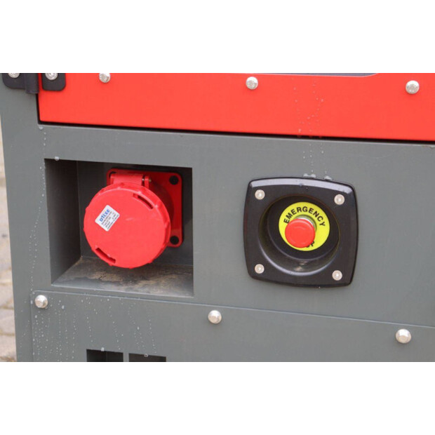 2025 كواكينكي KK50-46770466