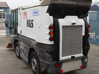 2011-schmidt-compact-200-46770529