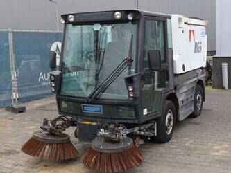 2011-schmidt-compact-200-46770534