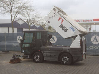 2011-schmidt-compact-200-46770561