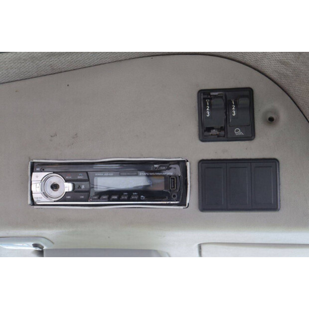 CLAAS ARION 610 C-46770597