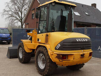 2001-volvo-l32b-z-46770635