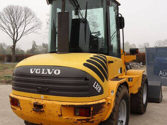 2001-volvo-l32b-z-46770637