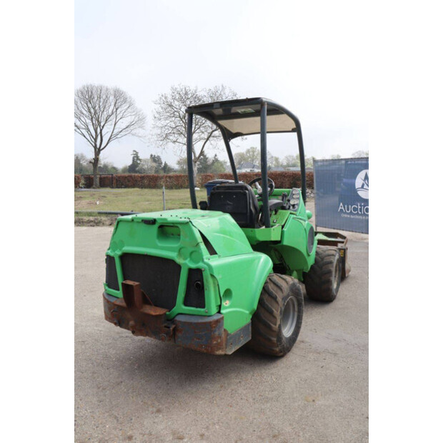 2015 Avant M745-46770772