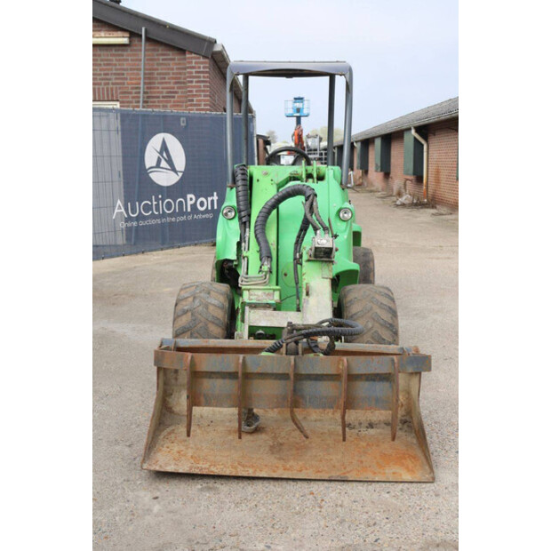 2015 Avant M745-46770774