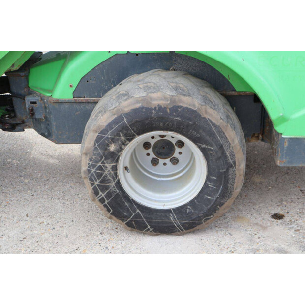 2015 Avant M745-46770780