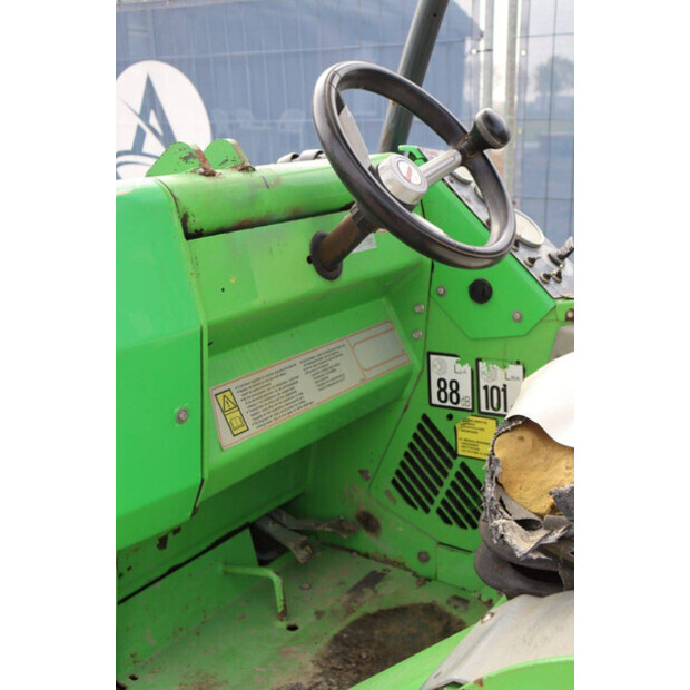 2015 Avant M745-46770785