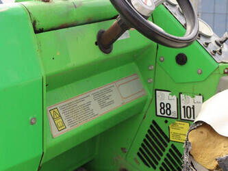 2015-avant-m745-46770785