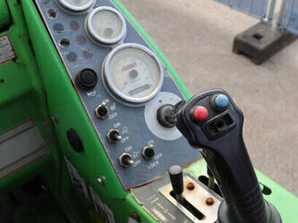 2015-avant-m745-46770787