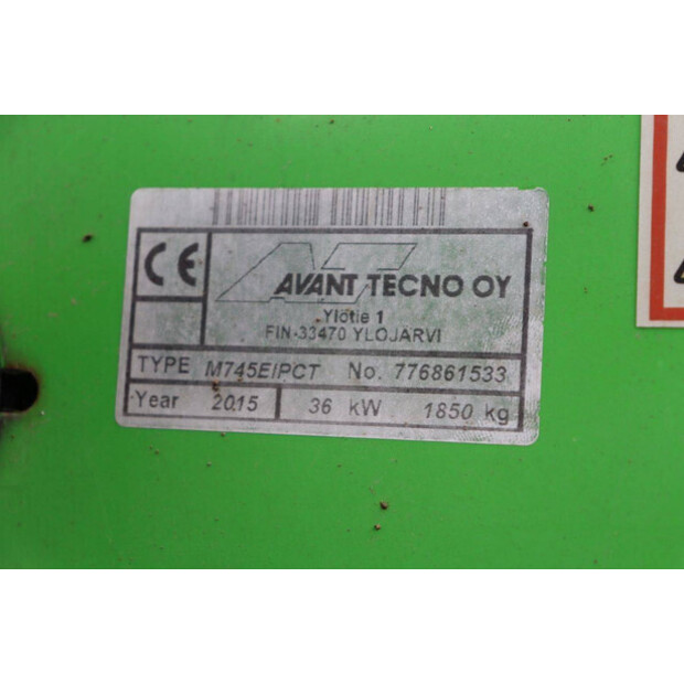 2015 Avant M745-46770791